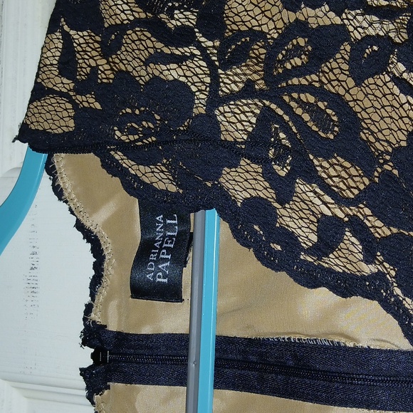 WOMEN'S DRESS - Picture 3 of 9